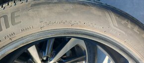 Pneu Mazda 235/50 R20 - 3