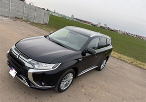 Mitsubishi Outlander 2.4 PHEH PLUG-IN HYBRID, 4WD - 3