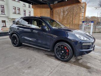 Porsche Cayenne - 3