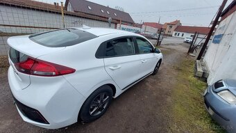 Hyundai Ioniq 1.6 Hybrid BA + Elektrika, 77 kw, A6, 2017 - 3