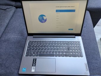 Lenovo IdeaPad Slim 3 - 3