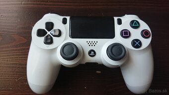 PS4 FAT white plus hry - 3