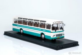 Kovový model autobusu Karosa ŠD 11 v měřítku 1:43 - 3