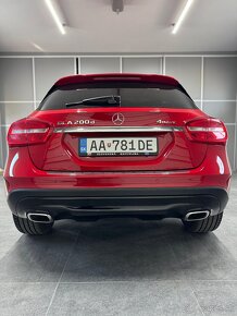 Mercedes GLA 200D 4Matic - 3