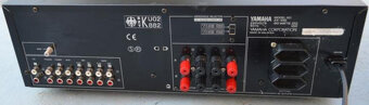 zesilovac Yamaha AX-392 - 3