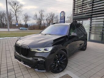 BMW X7 xDrive M50i A/T M-Packet 530PS V8 - 3