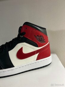 Nike Air Jordan 1 Mid Gym Red - 3