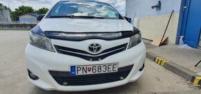 Yaris toyota 1,33 73kw 99ps biela zachovale auto - 3