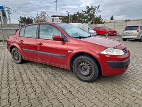 Predám Renault Megane 1.6 benzín sedan - 3