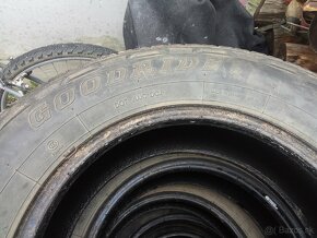 Predávam pnelmatiki 205/70r15 - 3