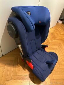 Autosedačka Britax Romer Kidfix II SICT - modrá - 3