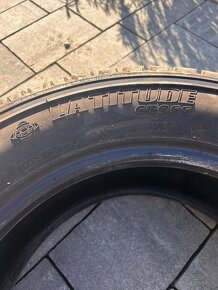 Pneu Michelin 236/60R16 - 3