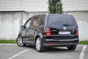 Volkswagen Touran 2.0 TDI 170k Highline DSG - 3