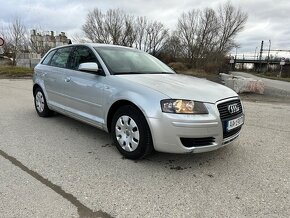 Audi A3 8P 2005 1.6 benzín - 3