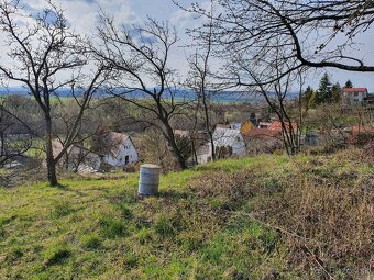 Pekný rovinatý pozemok - Vyšná Hutka - 3