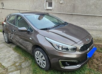 KIA Cee´d NEW, 1.4 benzín, 2017, hnedá metalíza - 3