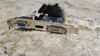 Sapphire ATI Radeon HD 4350 512MB DDR2 PCI-E 1G HM HDMI

 - 3