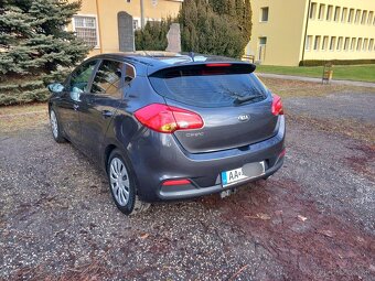 Kia Ceed 1.6GDi benzín 2014 - 3