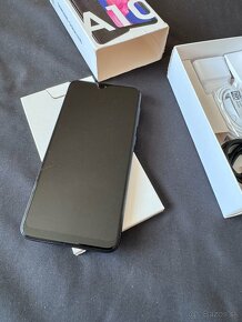 samsung galaxy a10 v komplet baleni - 3