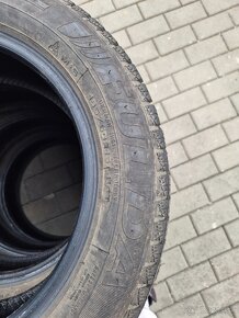 Predam zimne pneumat.185/60r15 - 3