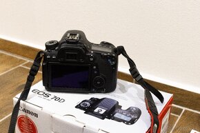 Canon eos 70d - 3