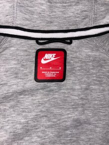 Nike Tech Fleece Mikina - 3