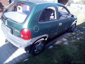 Opel Corsa B  1,2i ECO - 3