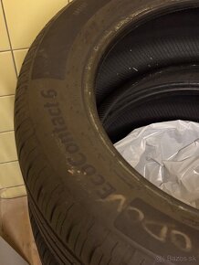 CONTINENTAL 235/55R18 - 3