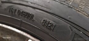 Predám zimnu sadu Ford Transit/Tourneo 7,5mm, 235/65 R16C - 3