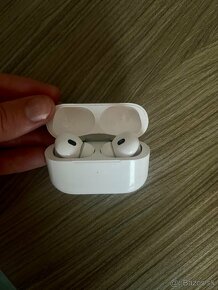 Úplne nové AirPods Pro 2 generácie - 3