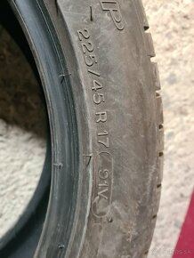 Michelin Primacy HP 225 45 r17 - 3