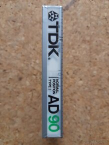 Audiokazeta TDK AD 90 - 3