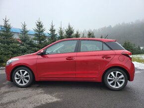 Hyundai I20 2015 1,4 16v. Video v popise - 3