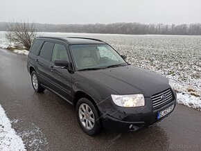 Subaru Forester SG 2.0 116 kW - 3