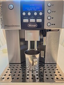 Predám Kávovar Delonghi - 3