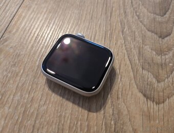 Apple watch se 2 generácie 44mm - 3