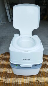 Prenosné chemické WC Thetford Porta Potti Qube 365 - 3