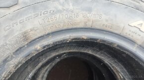 255/70 R16 BFGoodrich All-terrain A/T - 3