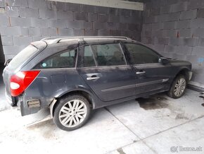 Predam dvere a narazniky na renault laguna2 - 3