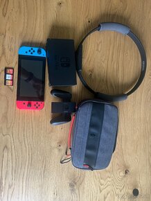 Nintendo switch +prislušenstvo a hry - 3