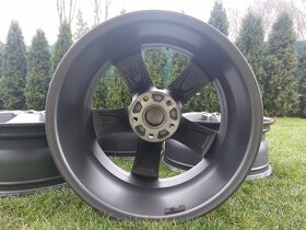 č.22. R17 VW Antracitové 5x112 - 3