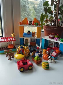 Lego Duplo dom s trhom - 3