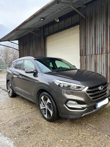 Hyundai Tucson 2.0 CRDi, 4x4, plná výbava - 3