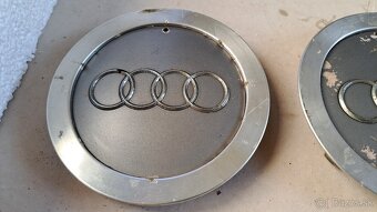 Stredové pukličky Audi A4 B5 - 2 kusy - 3