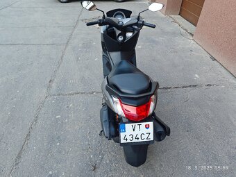 Yamaha nmax 125 - 3