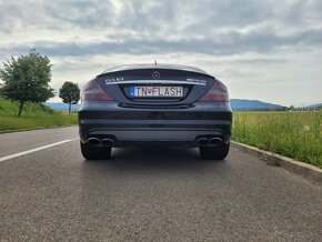 Predám mercedes cls w219 originál 6.3amg - 3