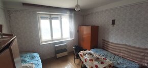 Búč - RODINNÝ DOM s 560 m2 POZEMKOM - Na predaj - 3