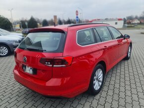 Predám VW Passat Kombi 2023/9 2.0tdi virtual kokpit - 3