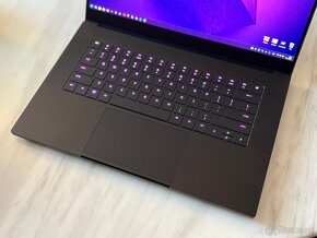 PREDÁM: Najnovší Razer BLADE 15 v záruke, ako NOVÝ - 3