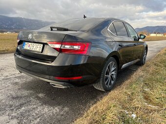 Škoda Superb 2.0 TDI L&K 140kw DSG - 3